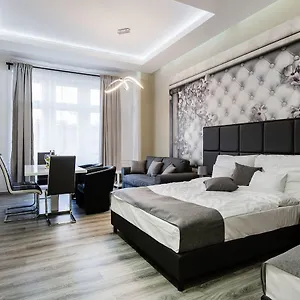 Daire A Golden Star Modern Luxury And Macaristan